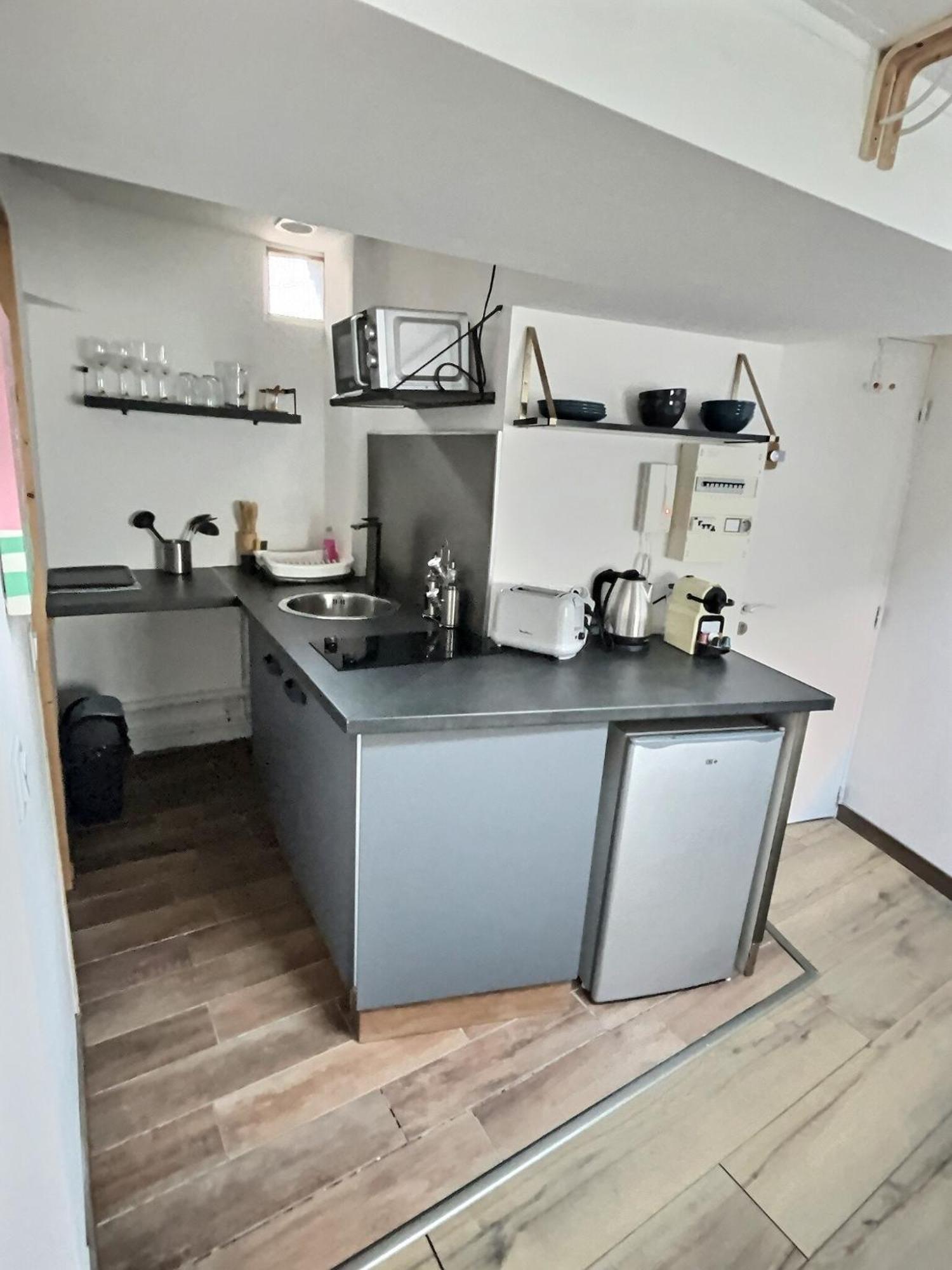 Charmant Duplex Beziers Centre Zewnętrze zdjęcie